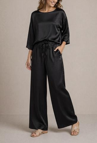 Bluse ''Viskose-Satin mit Knopfleiste am Rücken''